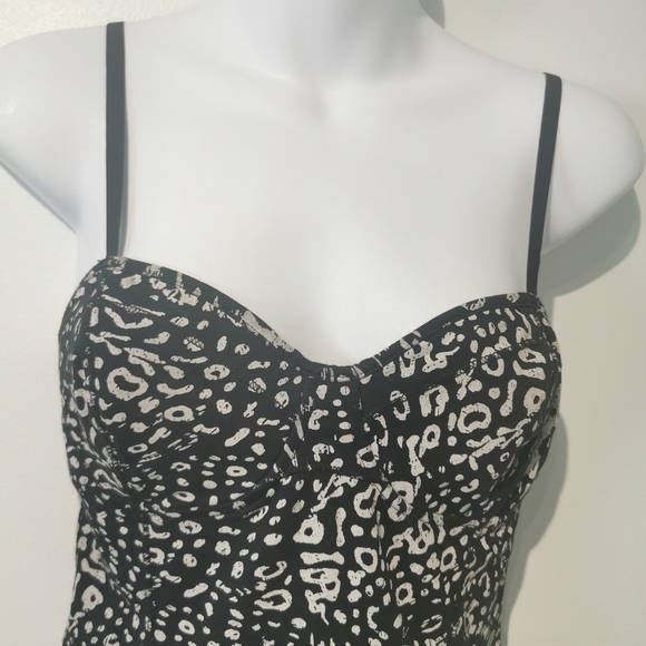 ARITZIA talula medium summer top - Picture 3 of 9